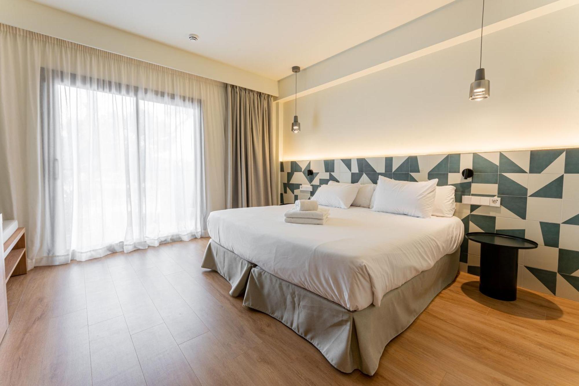 Hotel Santanyi Port Cala Figuera  Rom bilde